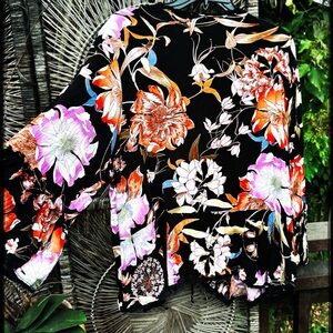 Topper, exotic print